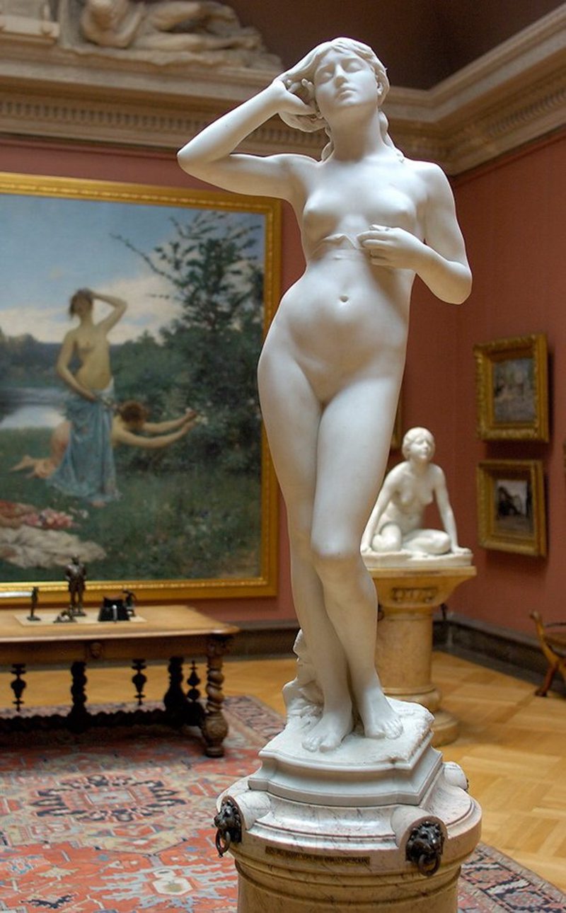 aphrodite statue original