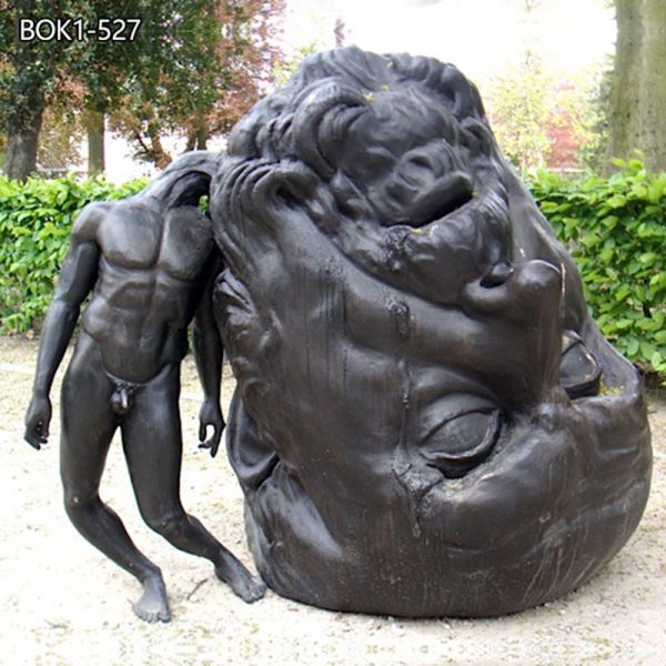 Famous bronze big head statue