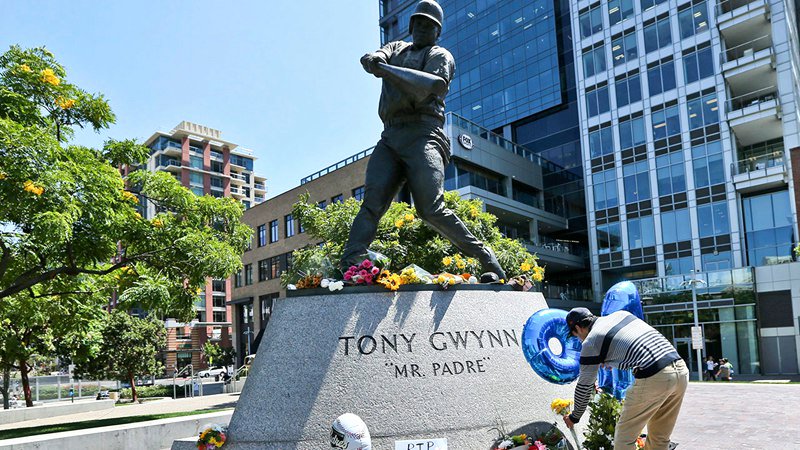 bronze Tony Gwynn Statue