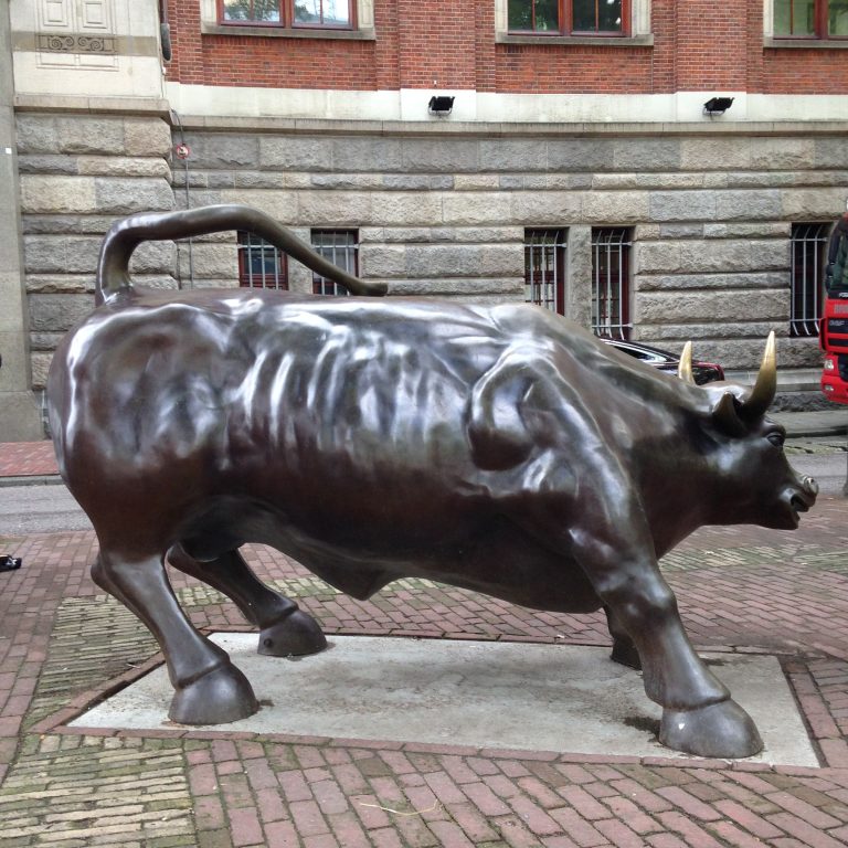 El Toro de Wall Street alrededor del mundo: Lugares y artistas