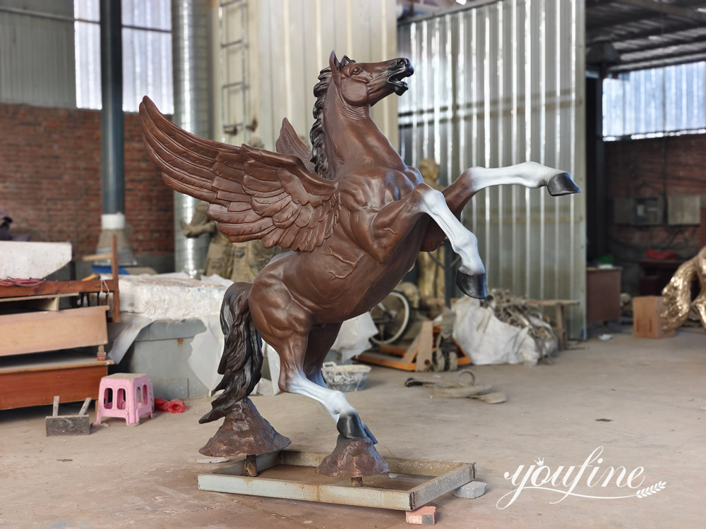 custom made bronze Pegasus sculpture at YouFine Fabriek