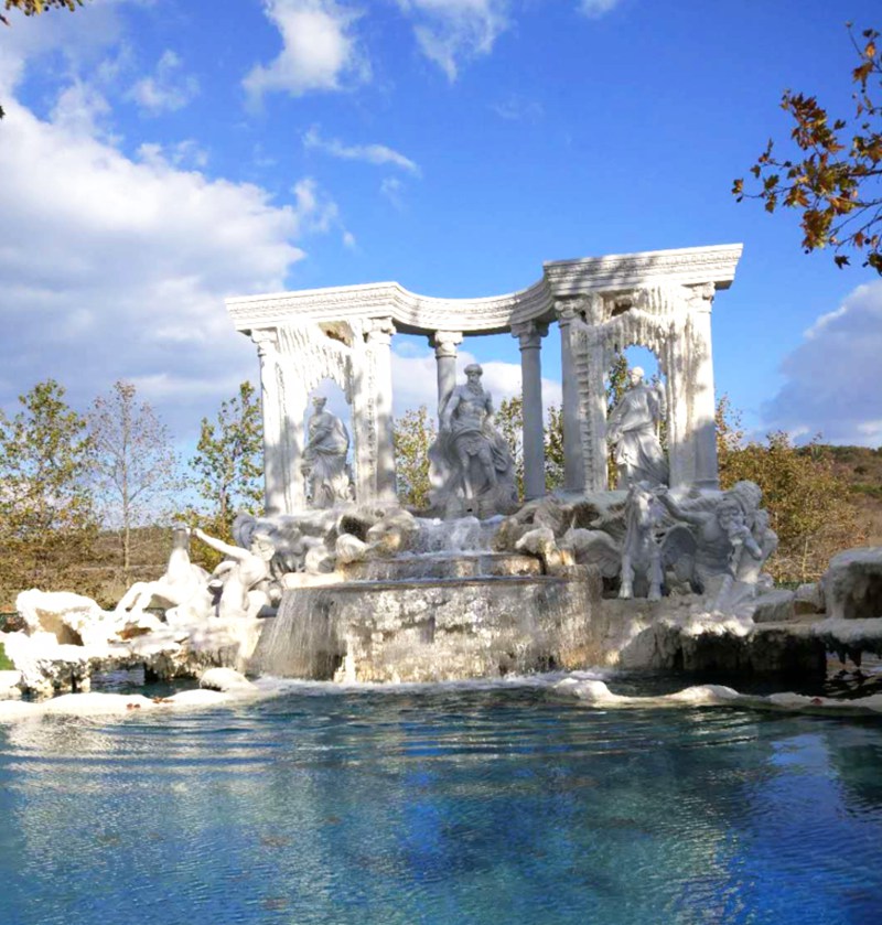 large trevi fountain