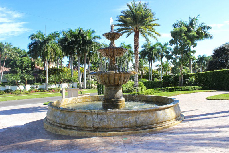 tiered fountain