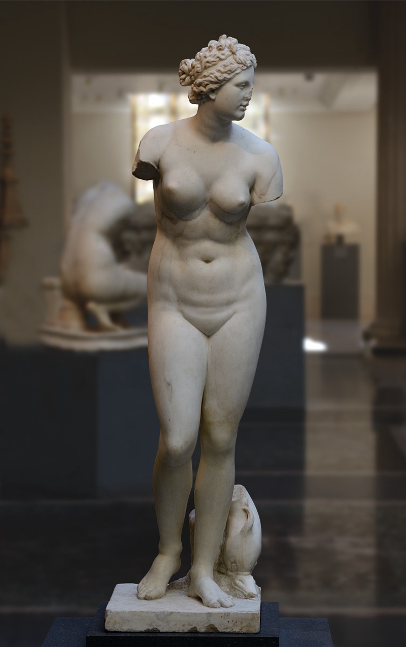 venus aphrodite statue