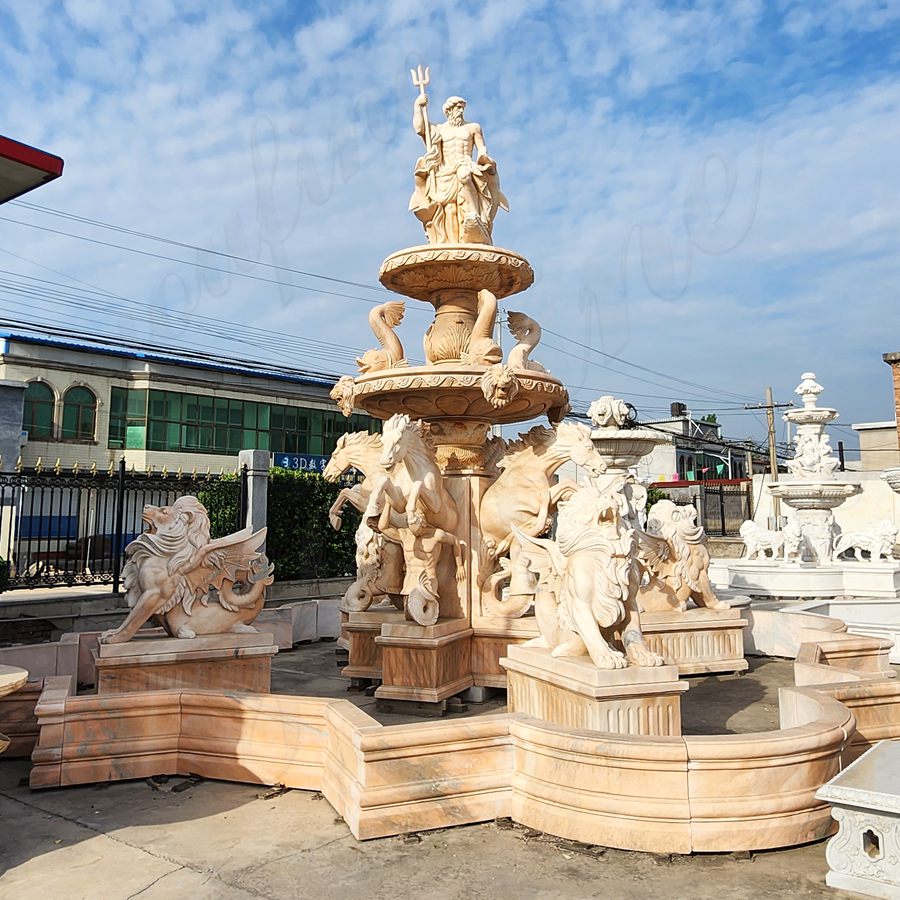 Artisanal water sculpture fountain