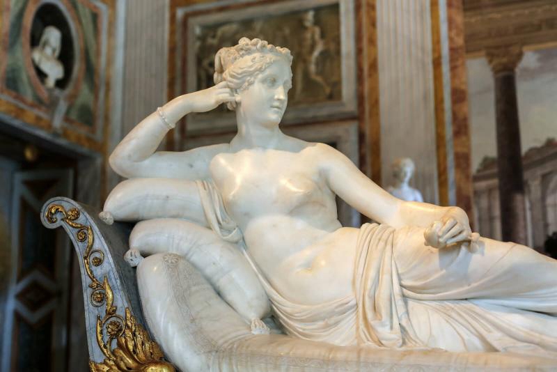 Canova Marble Paolina Borghese Venus Victrix Statue for Sale