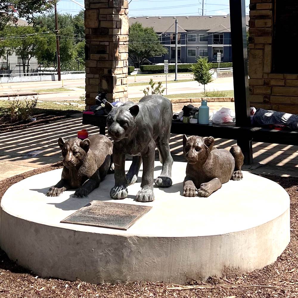Lion Family Statue feedback