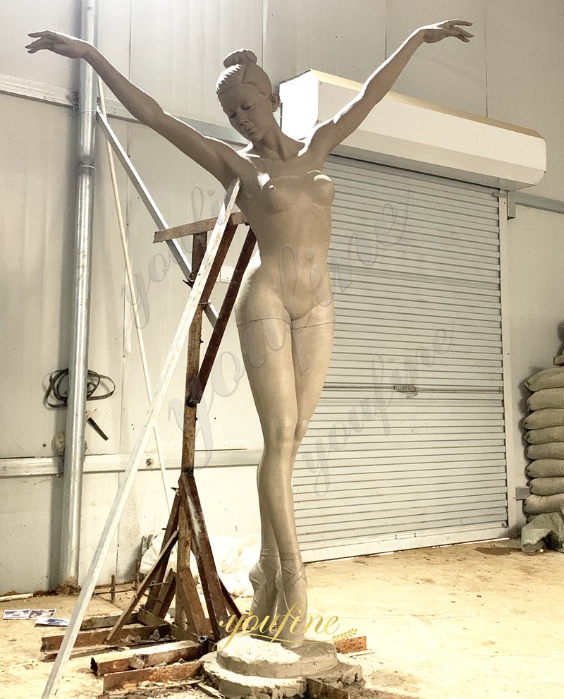 Małgorzata Chodakowska Bronze woman sculpture Fountains clay model