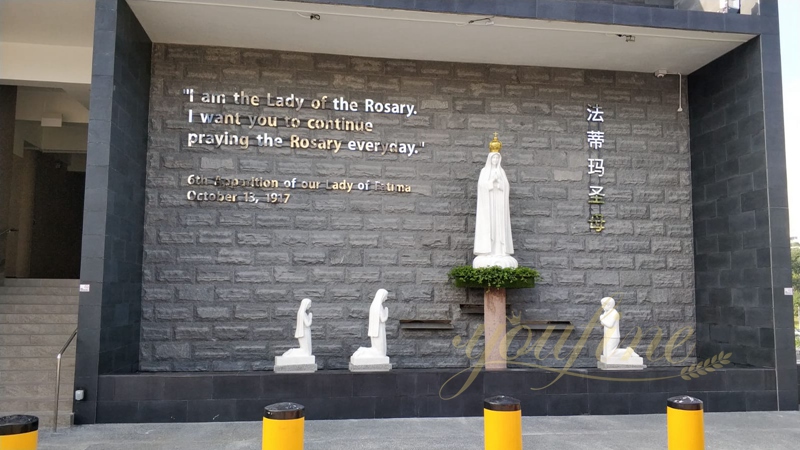 Our Lady of Fatima Statue