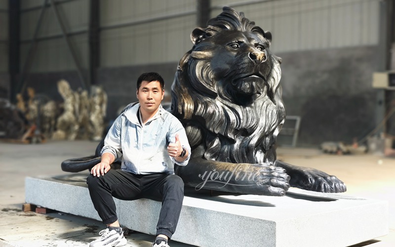 bronze lion animal statue