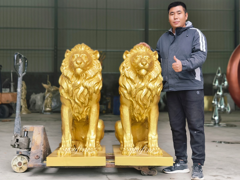 large outdoor lion statue