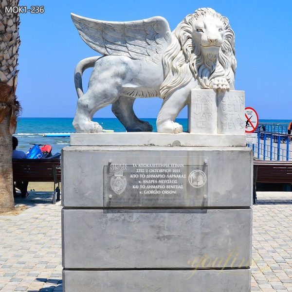 High Quality Marble Flying Lion Statue for Outdoor