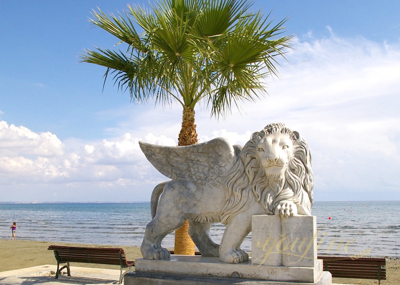 High Quality Marble Flying Lion Statue for Outdoor