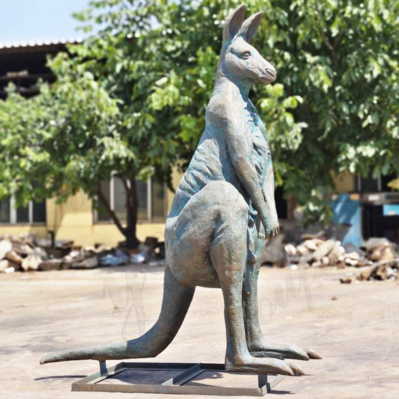 YouFine Bronze Kangaroo Sculpture