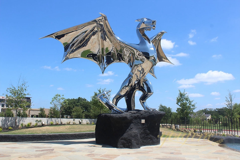 Fury Large Metal Dragon Sculpture Outdoor Garden for Sale