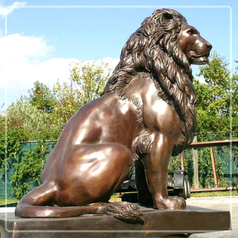 Life Size Sitting Bronze Lion Statue