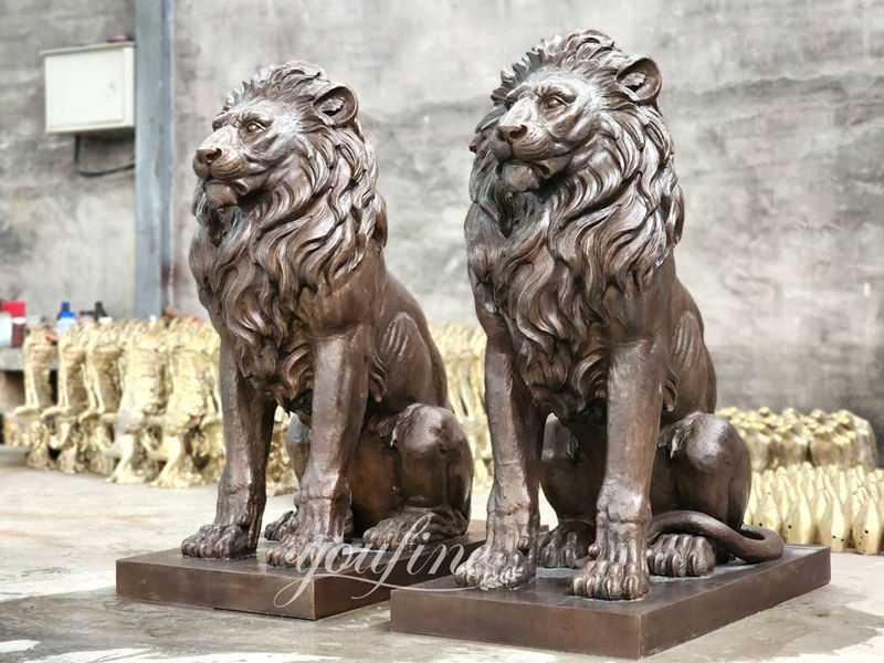 Lion Statue Outdoor Decor