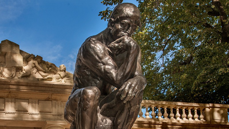 Thinker-Rodin-Museum-statue