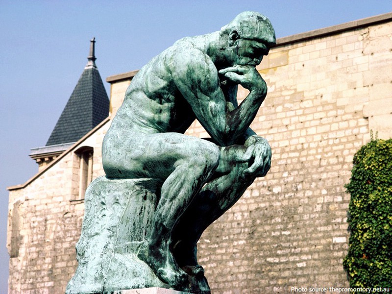 the-thinker statue