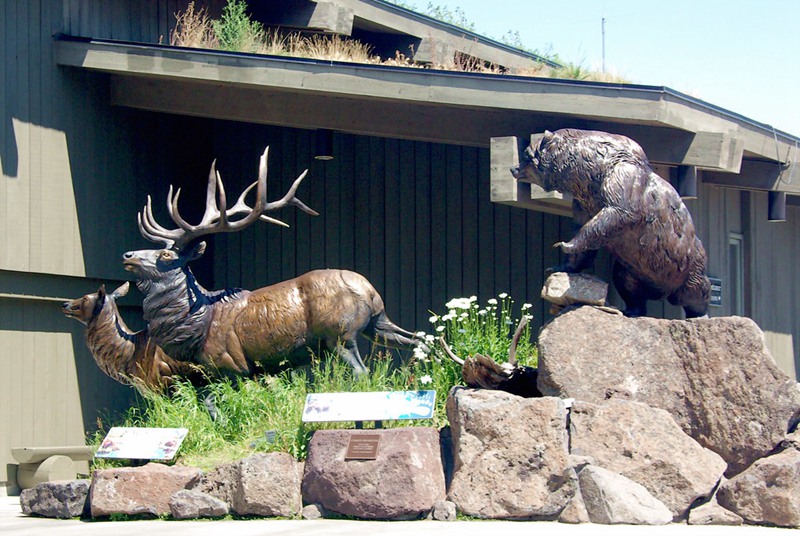 National Elk Refuge Greater Yellowstone Visitor Center