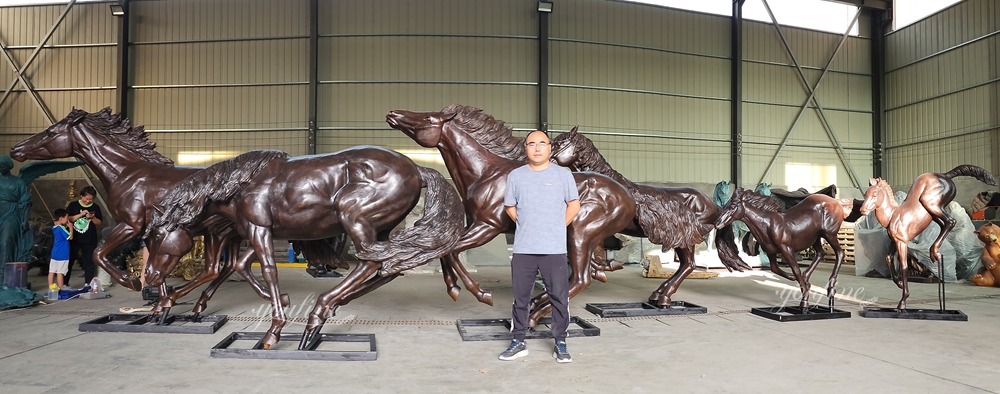 bronze Horse Statue Fountain
