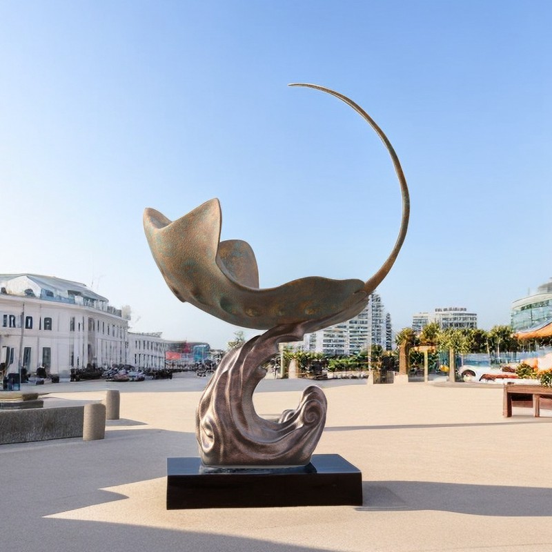 bronze Stingray Animal Sculpture