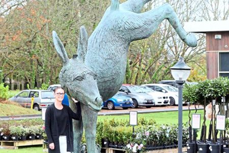 Bronze Large Guernsey Donkey Statue Outdoor Garden Decoration for Sale