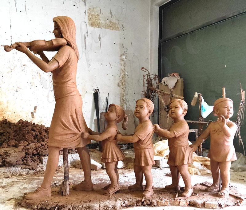 Children Statues clay model
