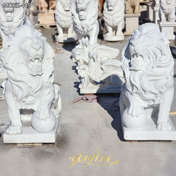 YoufineEstatua del león de mármol