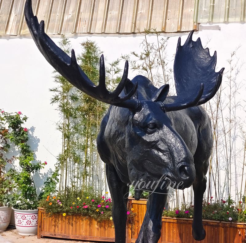 large Bronze moose lawn