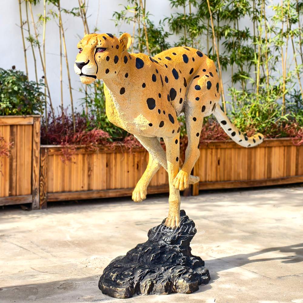 학교 마스코트 청동 쿠거 조각상