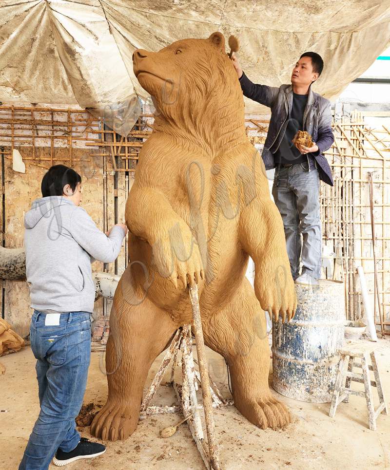 lifesize bear statue clay model