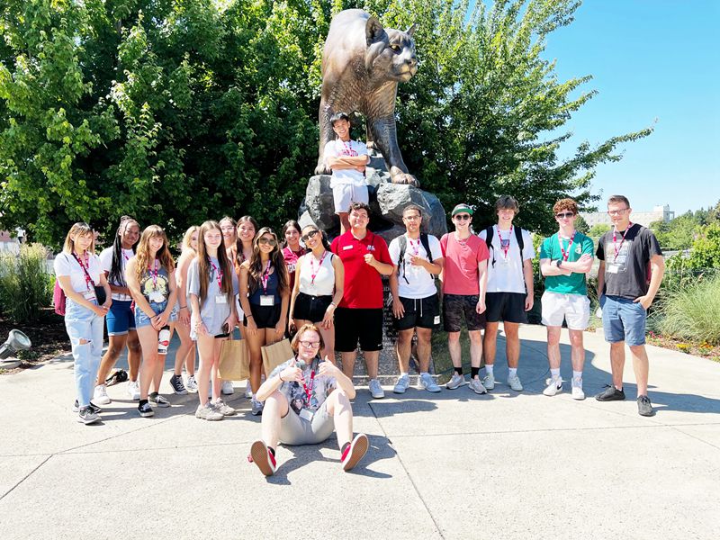 cougar statue