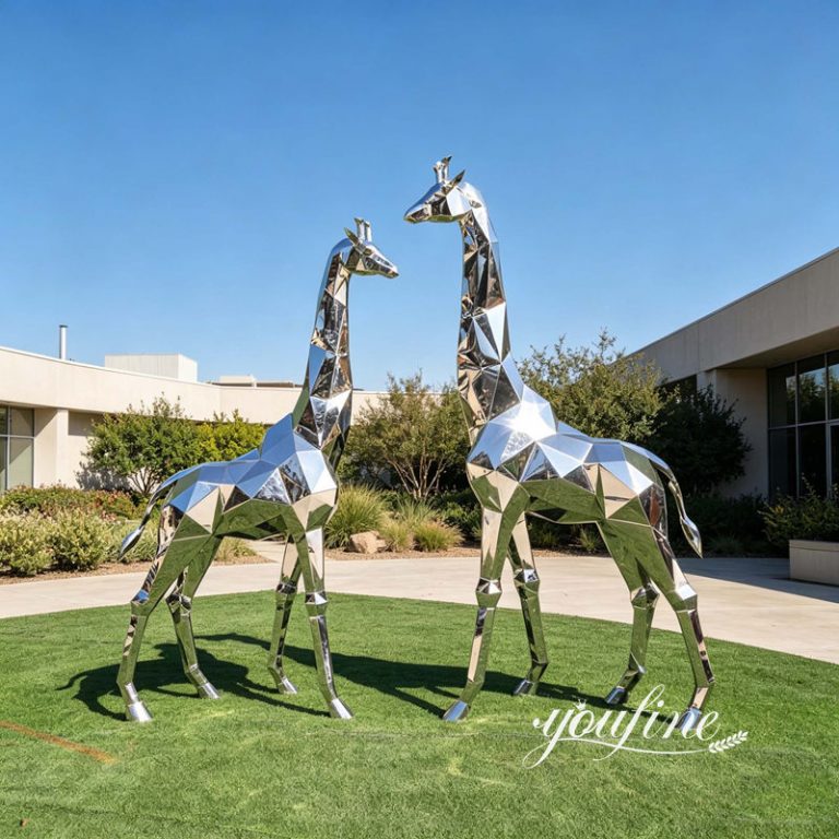 Modern Geometric Giraffe Sculpture CSS-472