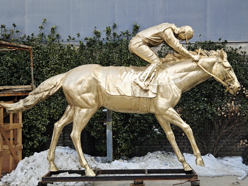 polish horse racing sculpture