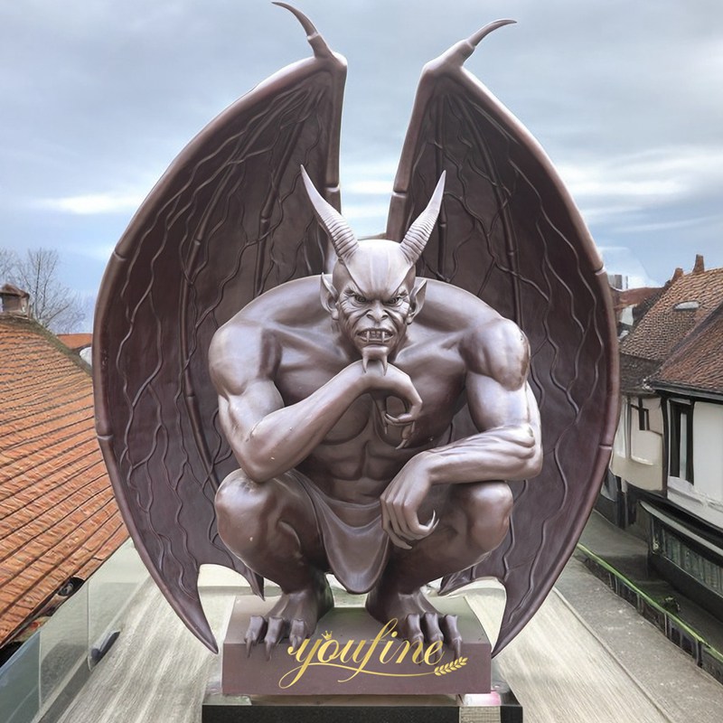 gargoyle sculpture