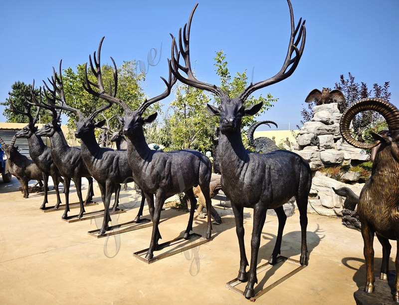 realistic animal statues