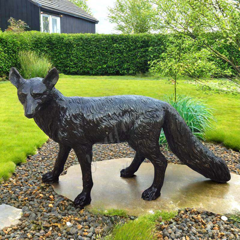 fox sculpture