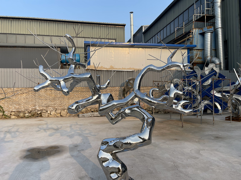 stainless steel tree sculpture details