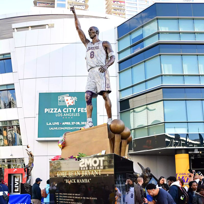 Famous NBA Players Bronze Kobe Bryant Statue Replica Foundry Supplier