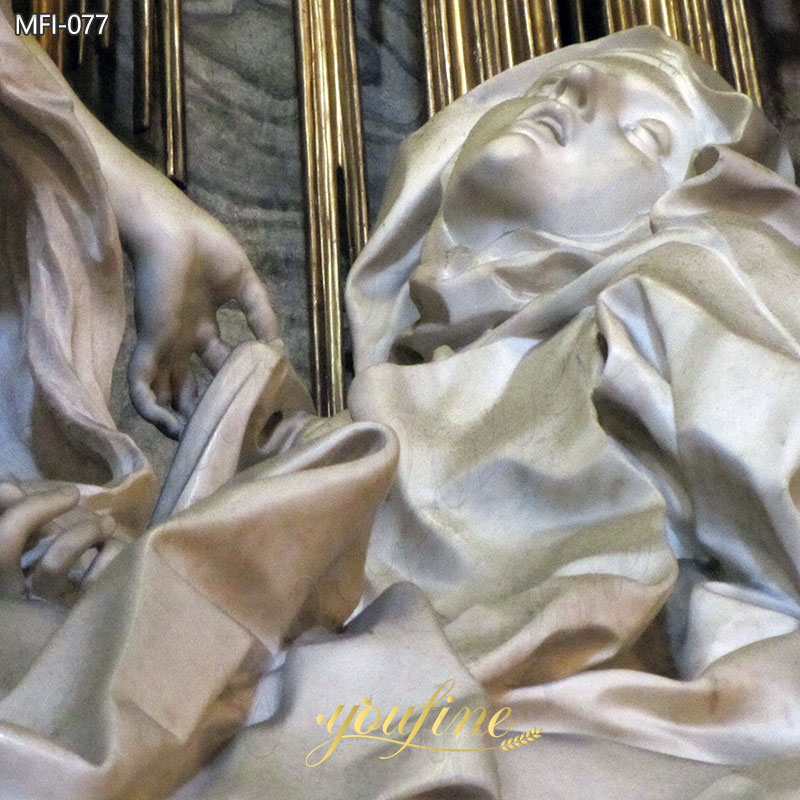 The Ecstasy of Saint Teresa Sculpture details