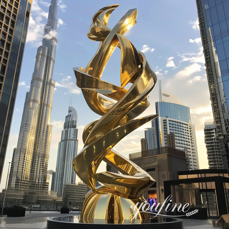 extra large outdoor golden sculptures