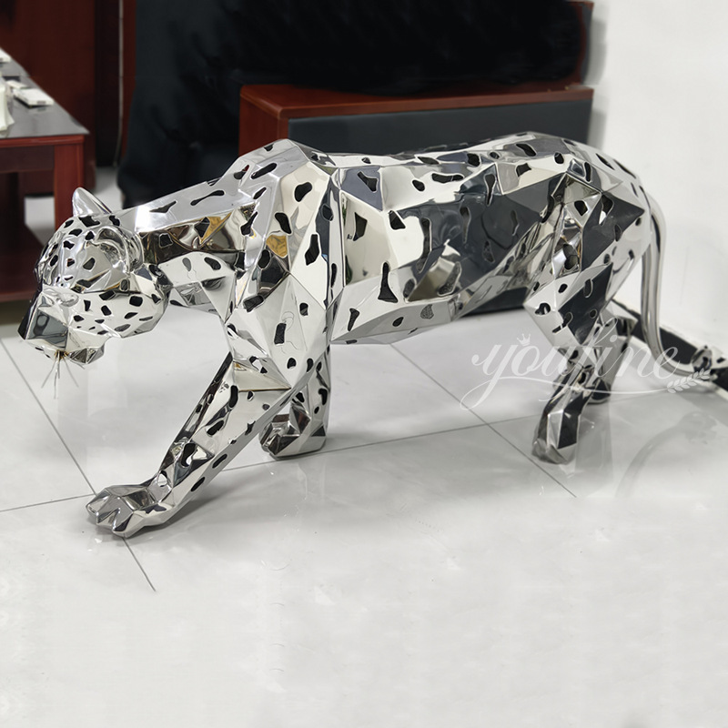 stainless steel polished leopard sculpture