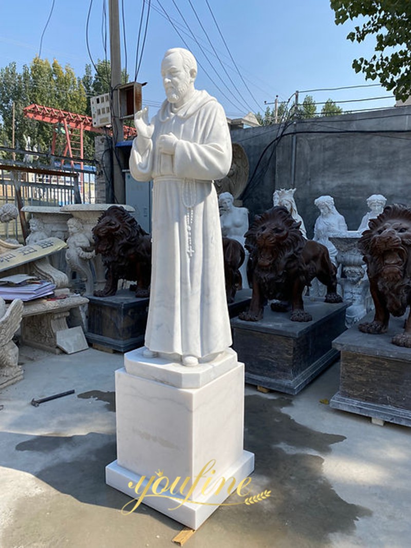 outdoor Padre Pio Statue