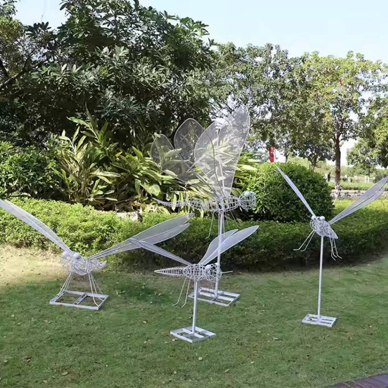 more metal dragonfly sculptures