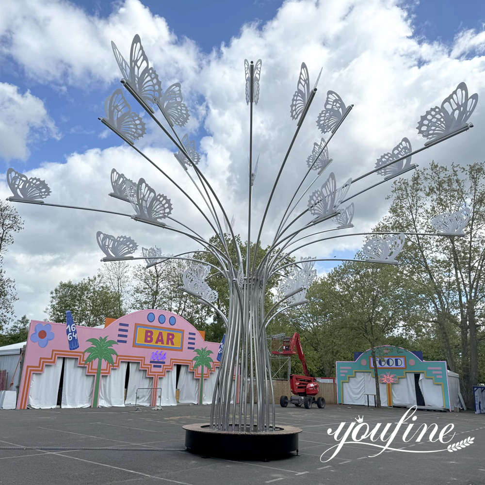 large metal tree sculpture for park