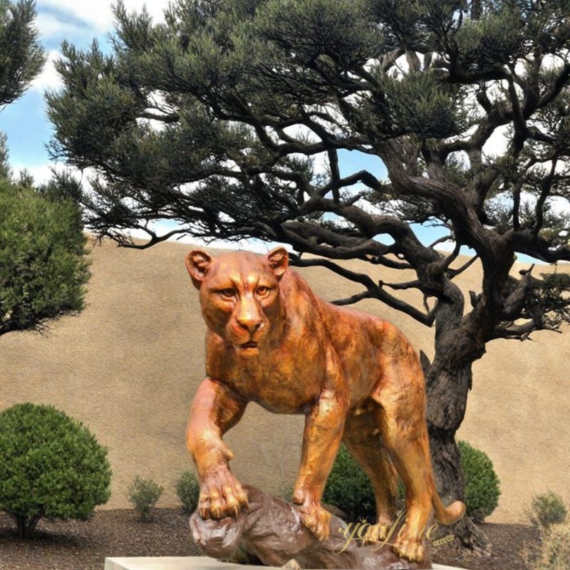 Bronze Cougar on Tree Stump