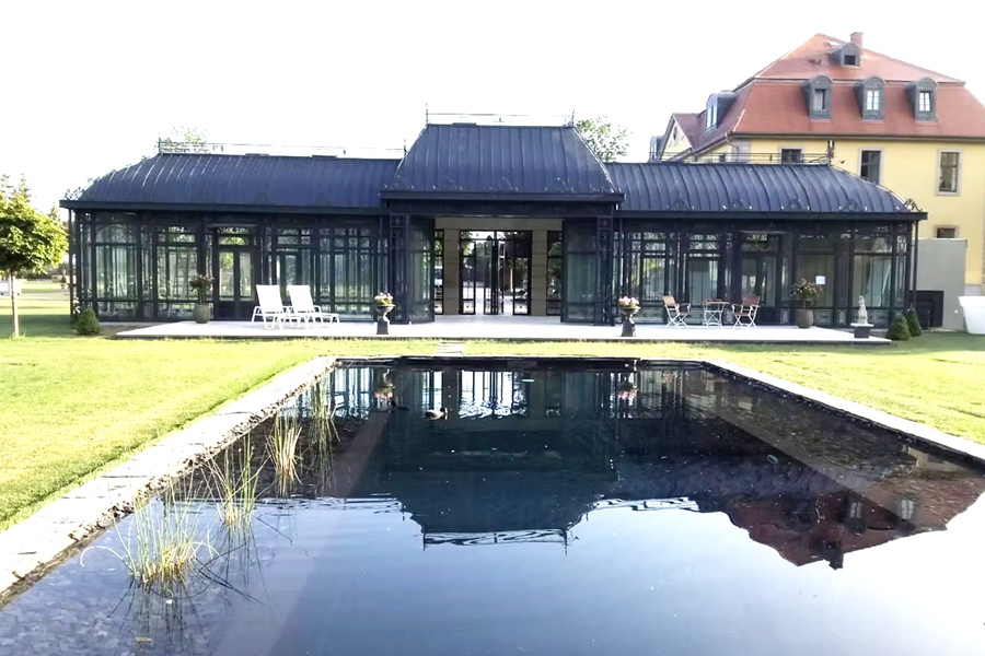Lovingly Renovated Manor House Orangery