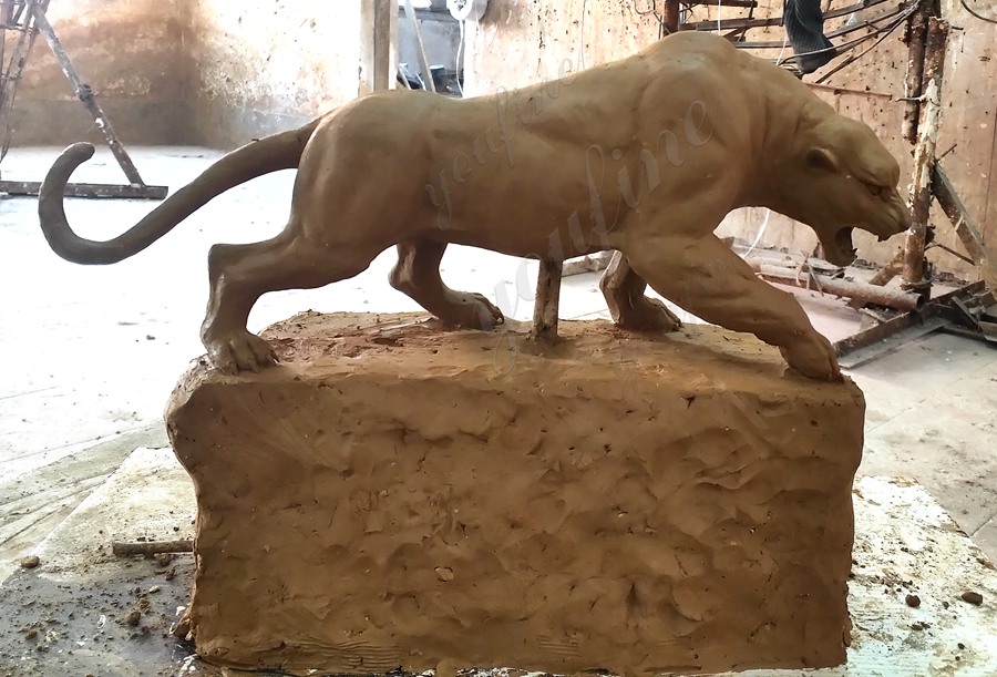bronze Leopard Statues clay model