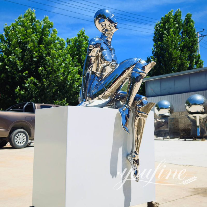 modern stainless steel robot statue
